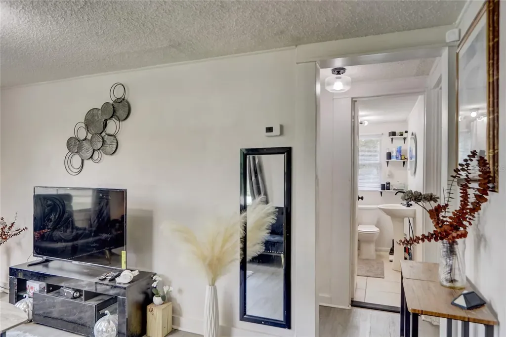 2902 Pershing Street Kissimmee FL 34741