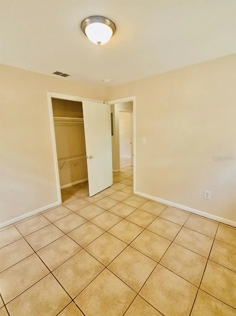 10011 N 23rd Street Tampa FL 33612
