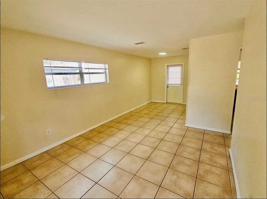 10011 N 23rd Street Tampa FL 33612
