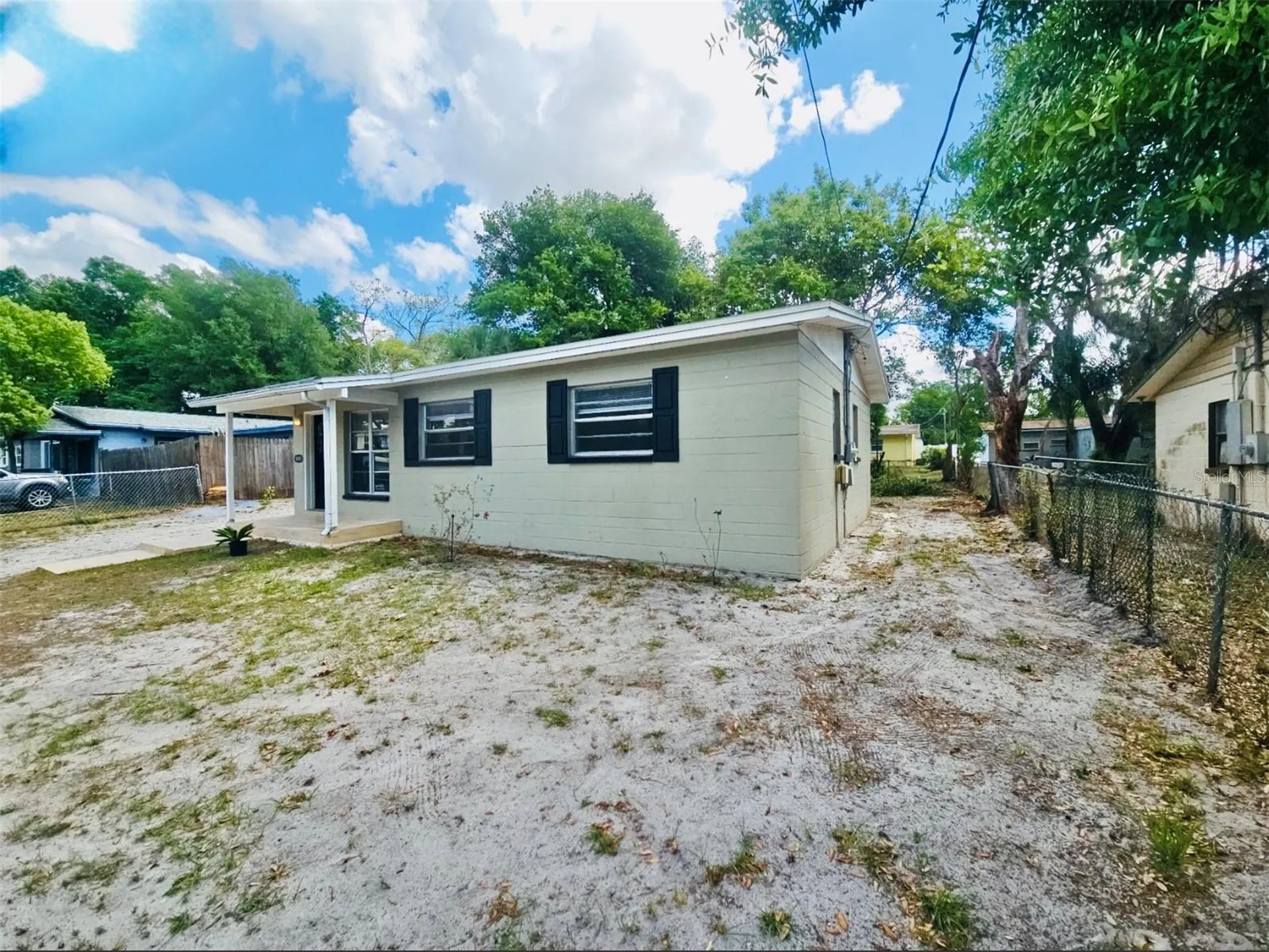 10011 N 23rd Street Tampa FL 33612