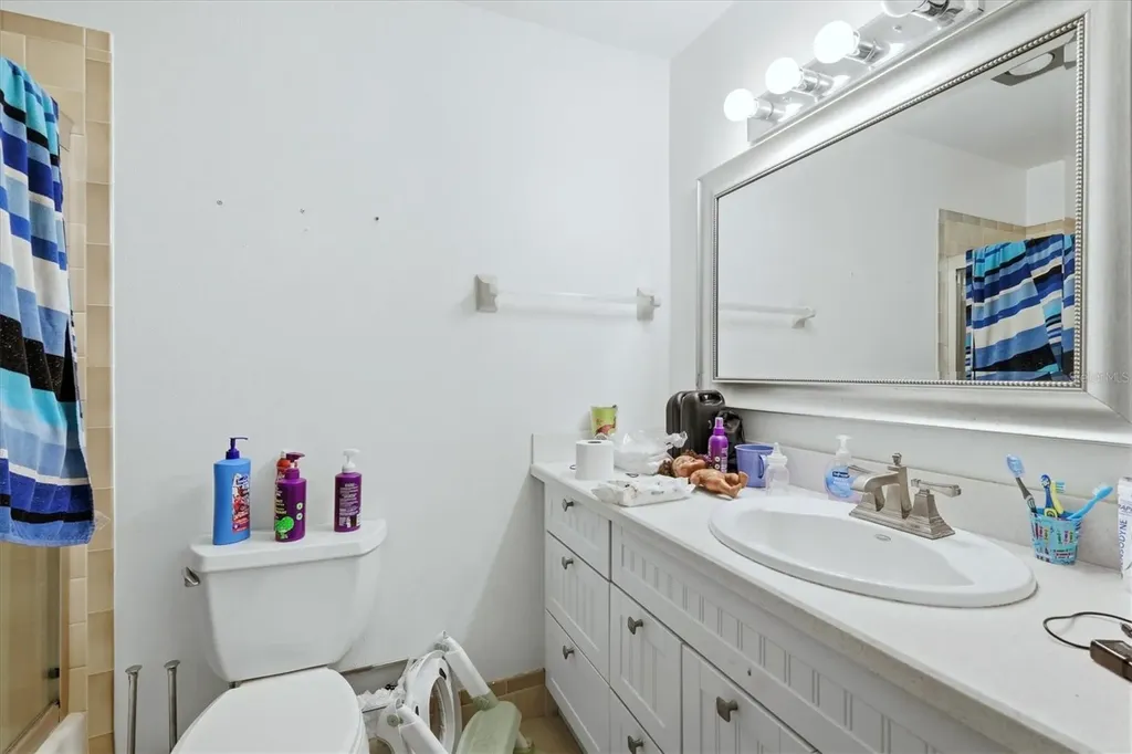 7130 Fairway Bend Lane Sarasota FL 34243