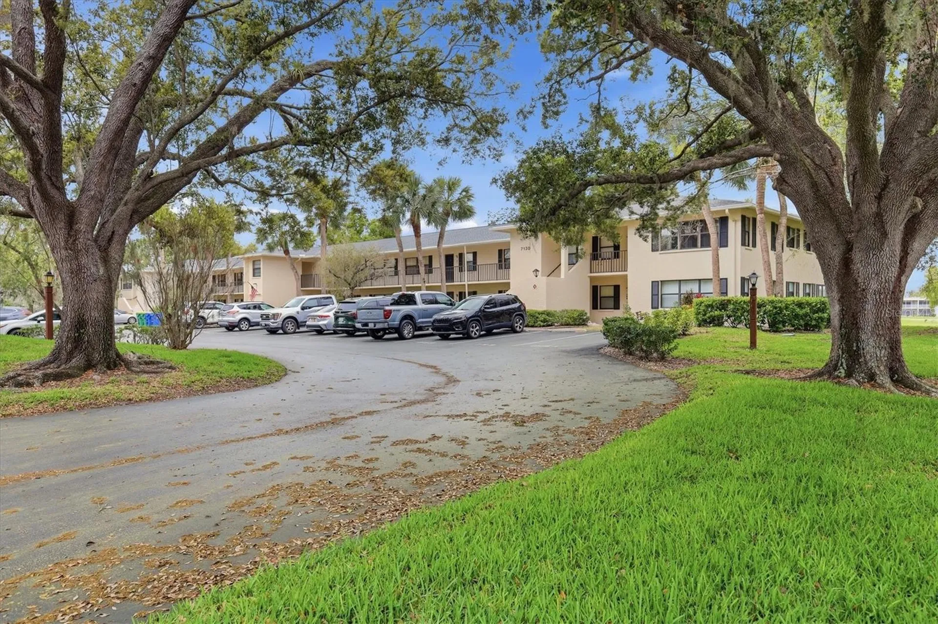 7130 Fairway Bend Lane Sarasota FL 34243
