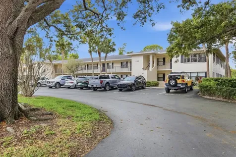 7130 Fairway Bend Lane Sarasota FL 34243