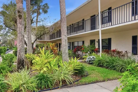 7130 Fairway Bend Lane Sarasota FL 34243