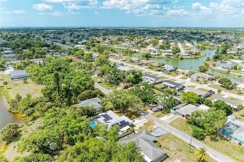 1067 Rosedale Road Venice FL 34293