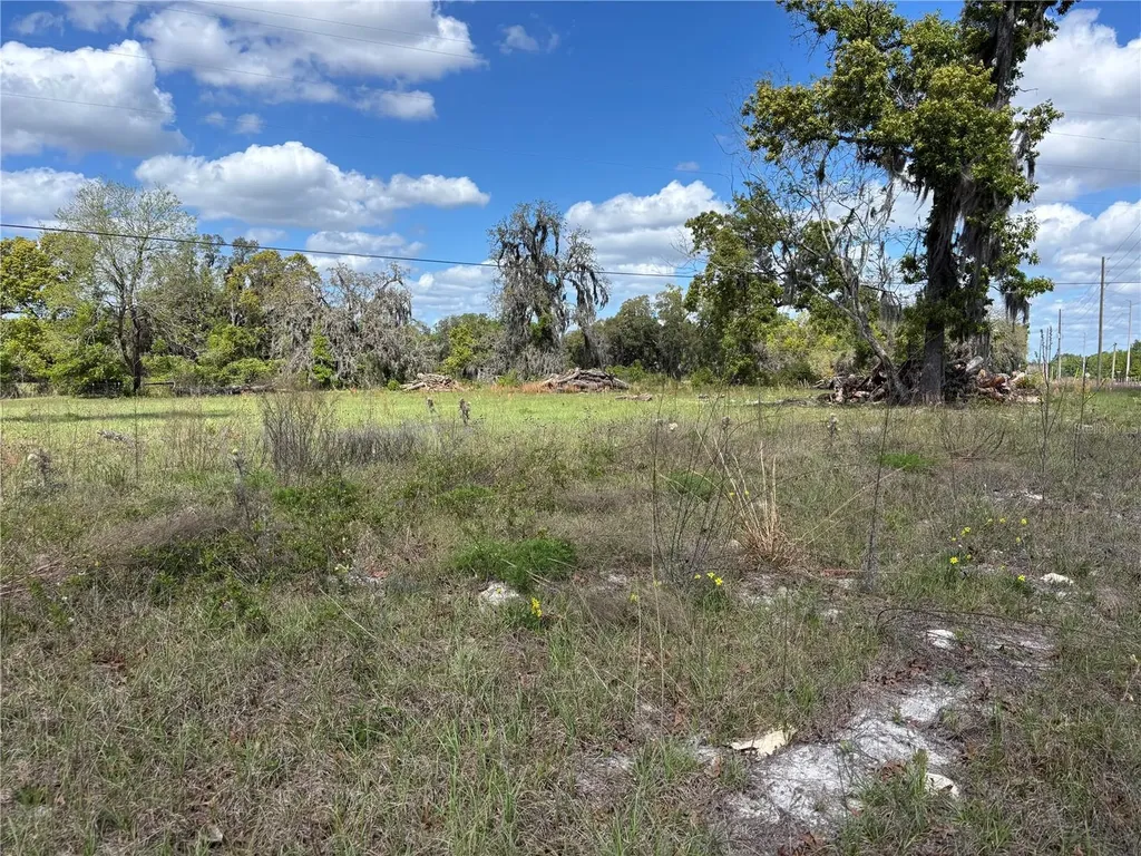 SE 8th Avenue Melrose FL 32666