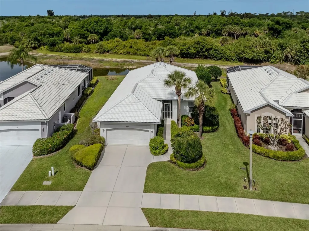 737 Pond Lily Way Venice FL 34293