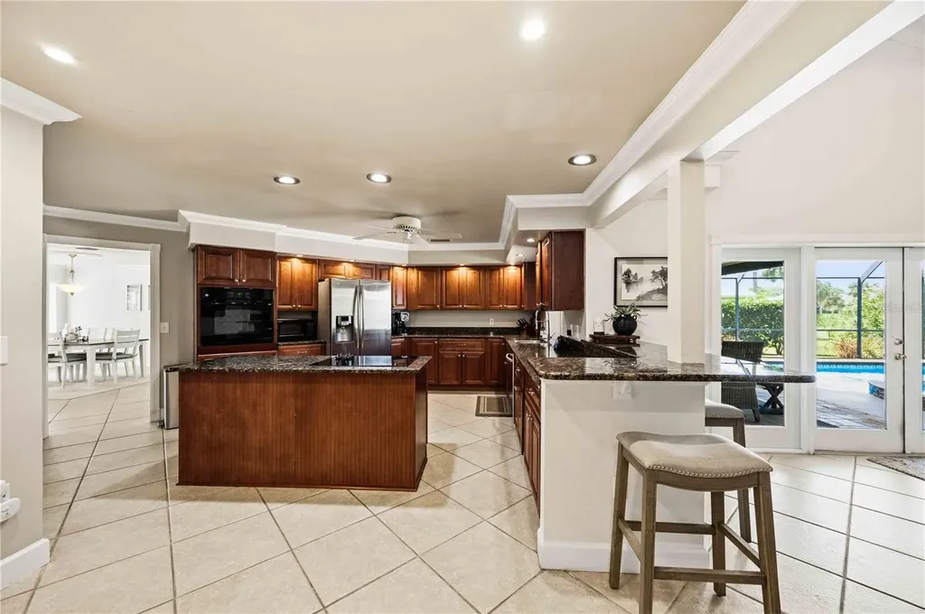 3953 Prairie Dunes Drive Sarasota FL 34238