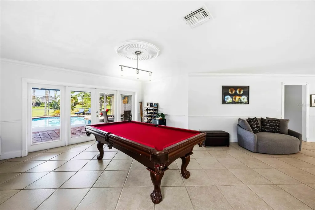 3953 Prairie Dunes Drive Sarasota FL 34238