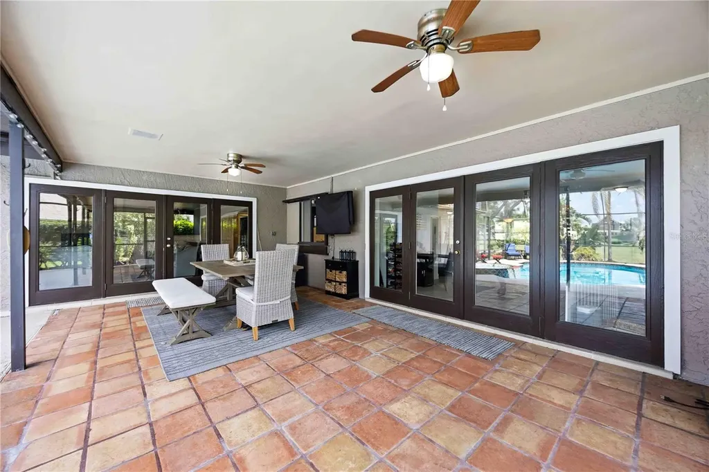 3953 Prairie Dunes Drive Sarasota FL 34238