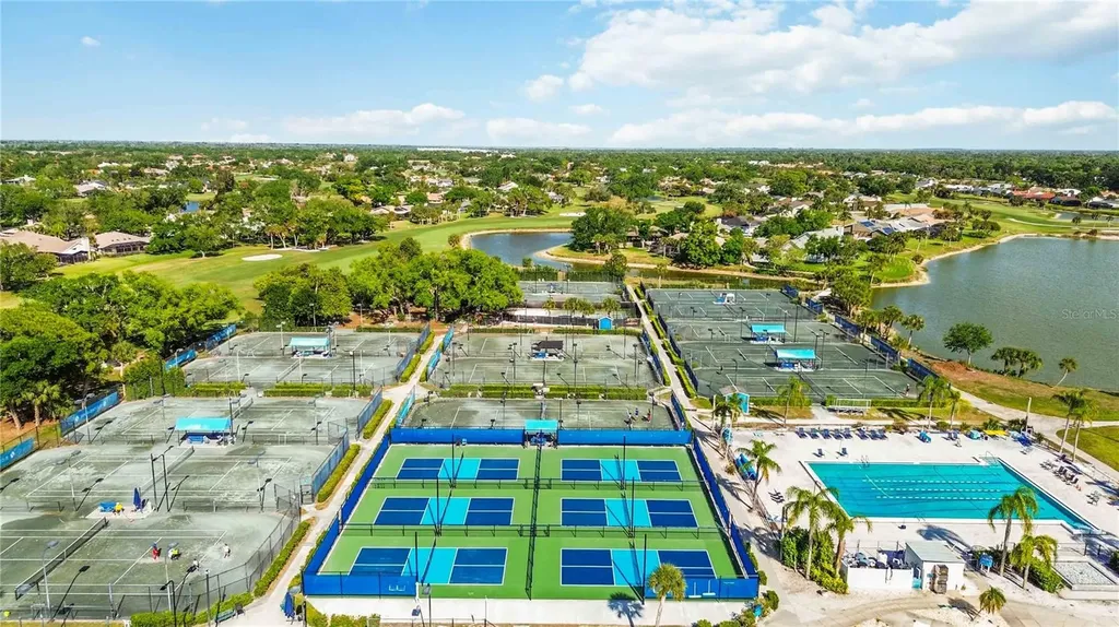 3953 Prairie Dunes Drive Sarasota FL 34238