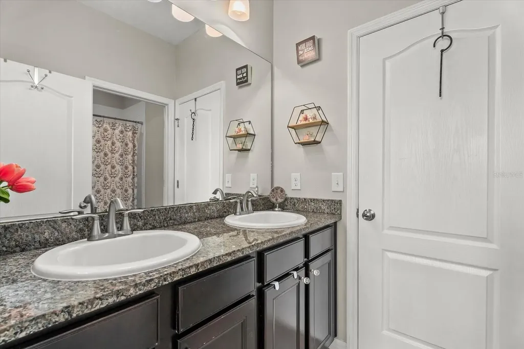 15531 Trinity Fall Way Bradenton FL 34212