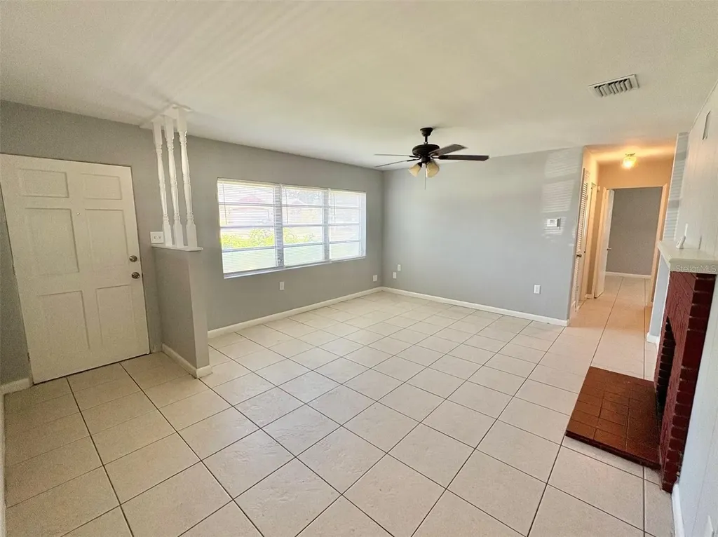 1203 N Lavon Avenue Kissimmee FL 34741