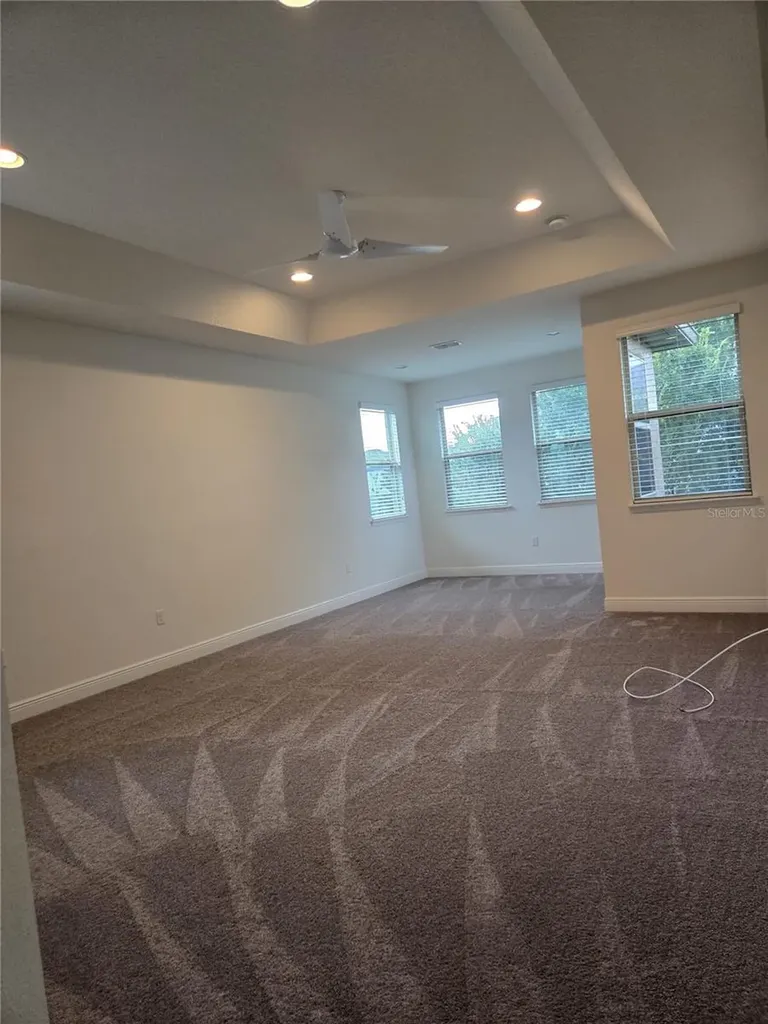 9240 Woodcrane Drive Winter Garden FL 34787