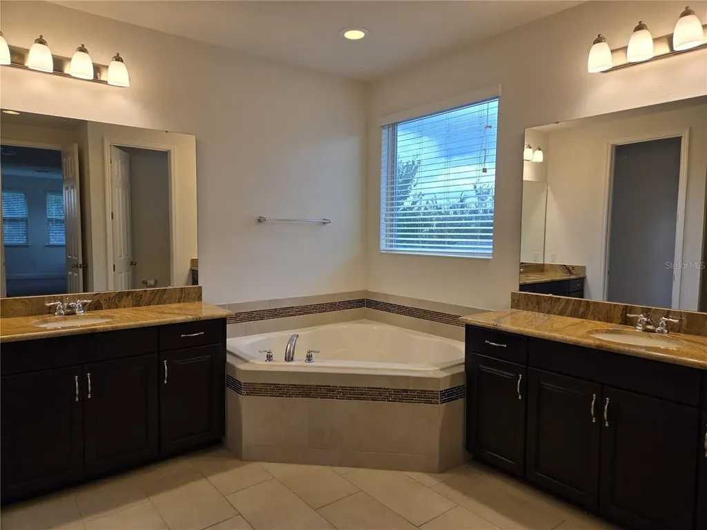 9240 Woodcrane Drive Winter Garden FL 34787