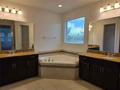 9240 Woodcrane Drive Winter Garden FL 34787