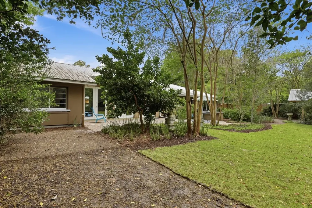 1716 NW 12th Road Gainesville FL 32605