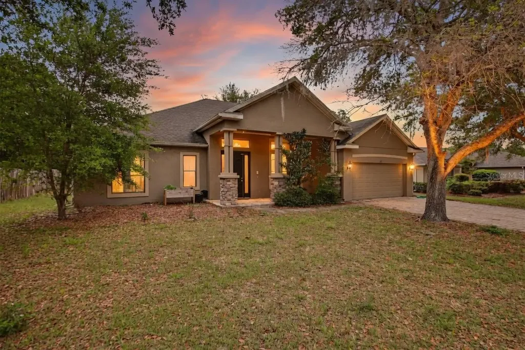 1517 Clapton Drive Deland FL 32720