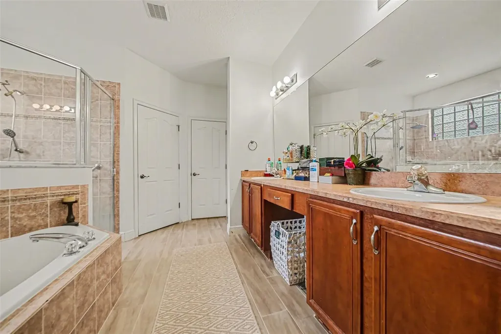 1517 Clapton Drive Deland FL 32720