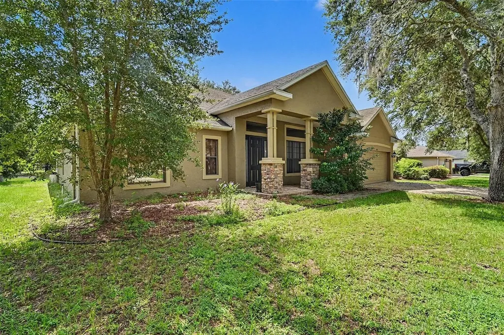 1517 Clapton Drive Deland FL 32720