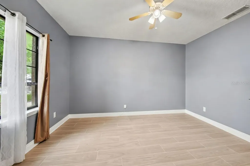 1517 Clapton Drive Deland FL 32720