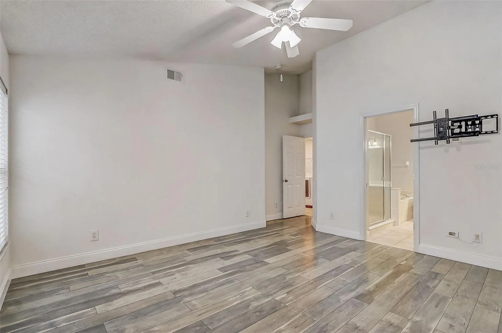 14124 Yellow Wood Circle Orlando FL 32828
