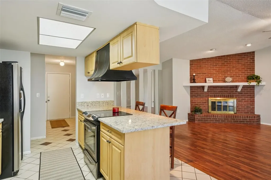 105 Lotus Circle Safety Harbor FL 34695