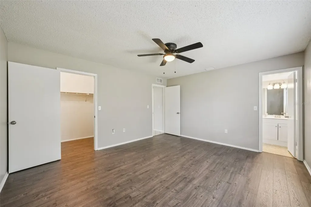 105 Lotus Circle Safety Harbor FL 34695