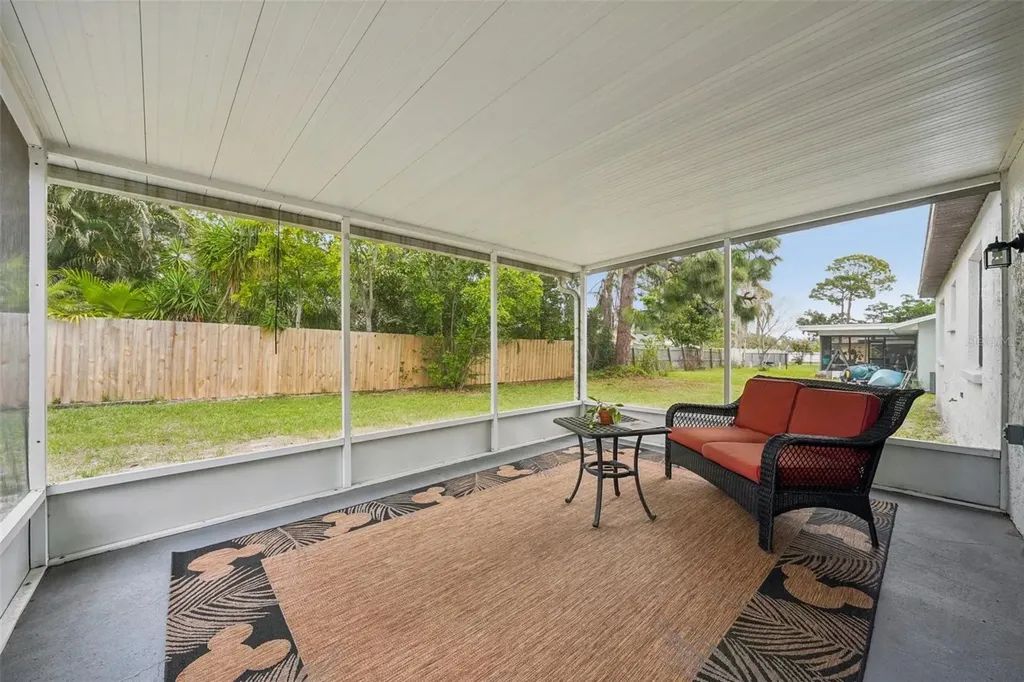 105 Lotus Circle Safety Harbor FL 34695