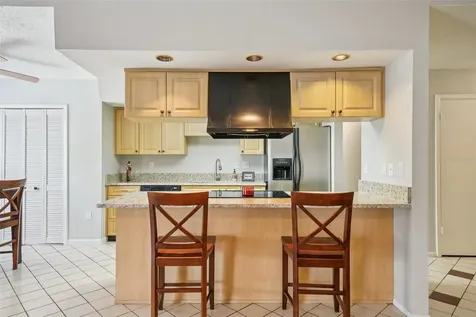 105 Lotus Circle Safety Harbor FL 34695