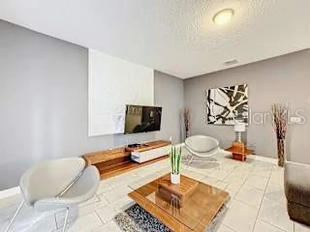 1589 Flange Drive Davenport FL 33896