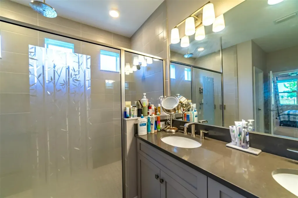 5820 Timberdale Avenue Wesley Chapel FL 33545