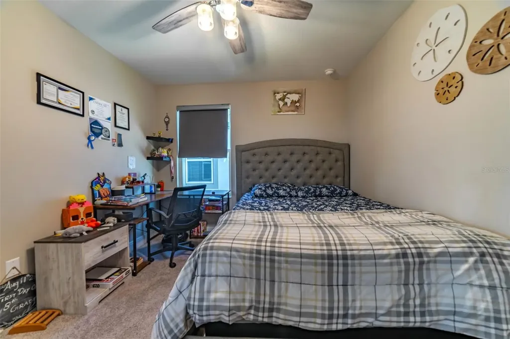 5820 Timberdale Avenue Wesley Chapel FL 33545