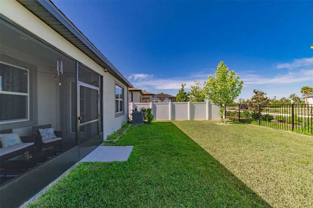 5820 Timberdale Avenue Wesley Chapel FL 33545
