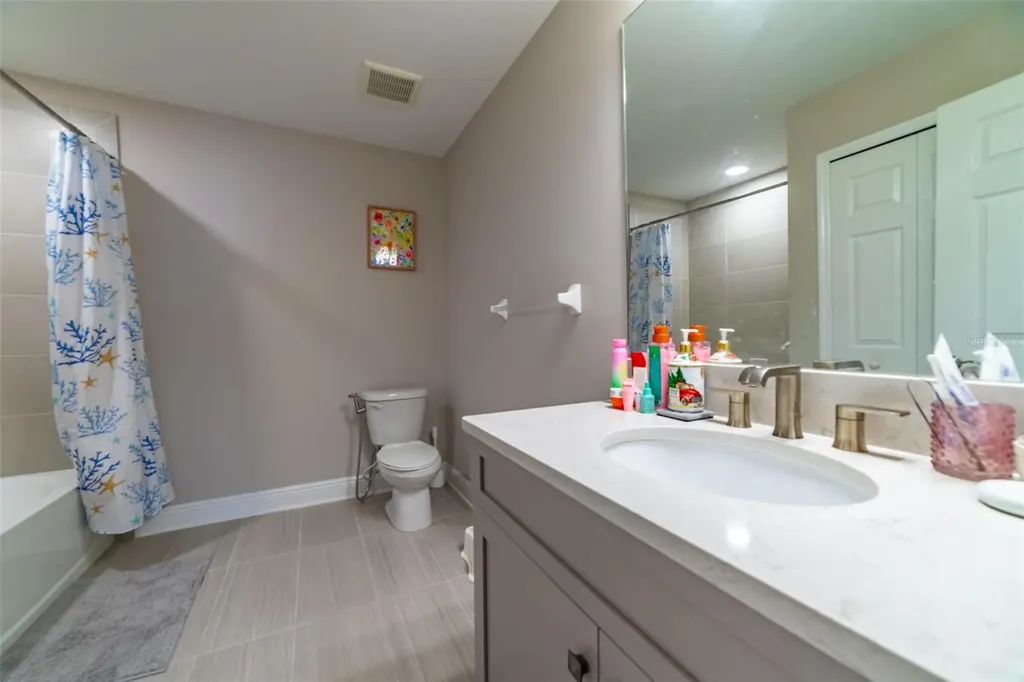 5820 Timberdale Avenue Wesley Chapel FL 33545