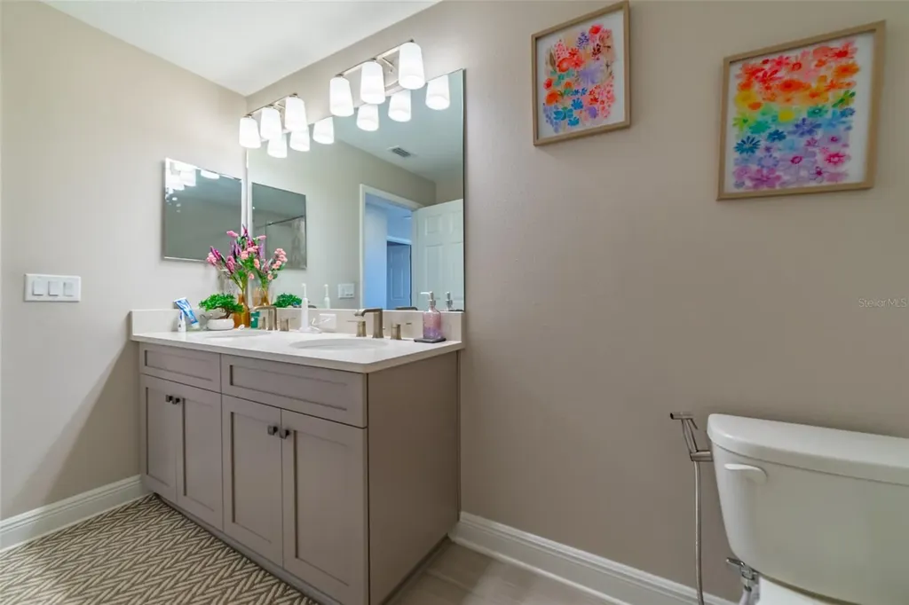 5820 Timberdale Avenue Wesley Chapel FL 33545