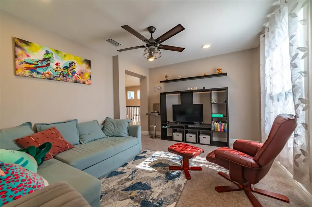 5820 Timberdale Avenue Wesley Chapel FL 33545
