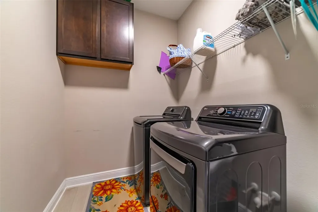 5820 Timberdale Avenue Wesley Chapel FL 33545