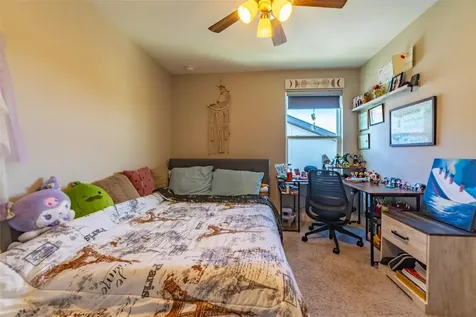 5820 Timberdale Avenue Wesley Chapel FL 33545