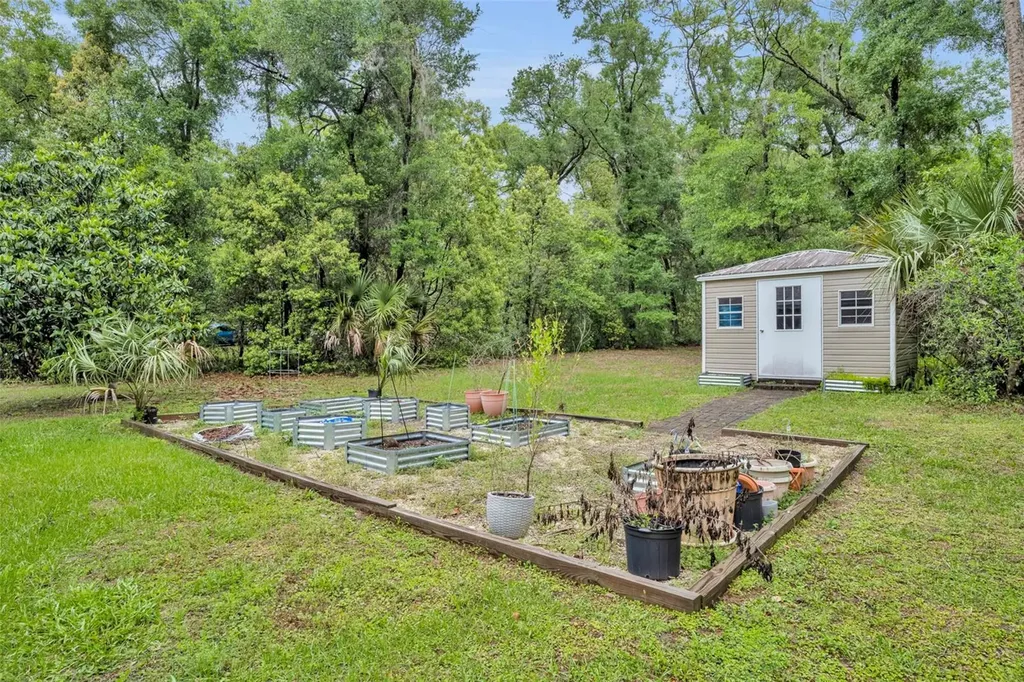 1640 Strathcona Avenue Deland FL 32720