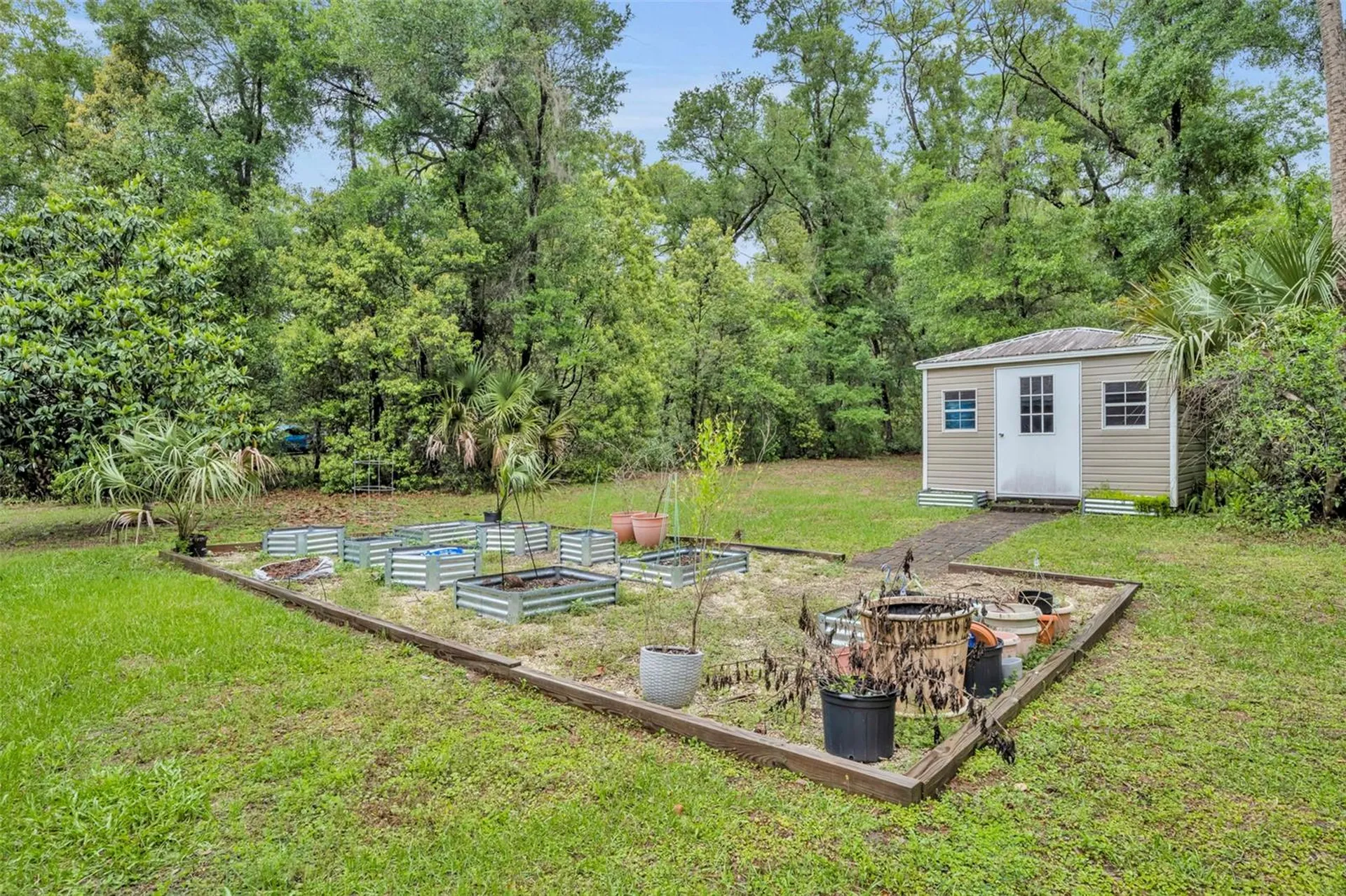 1640 Strathcona Avenue Deland FL 32720