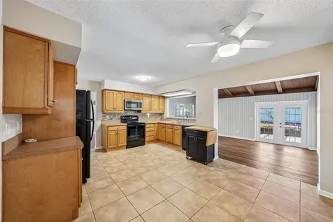 7001 Summerbridge Drive Tampa FL 33634