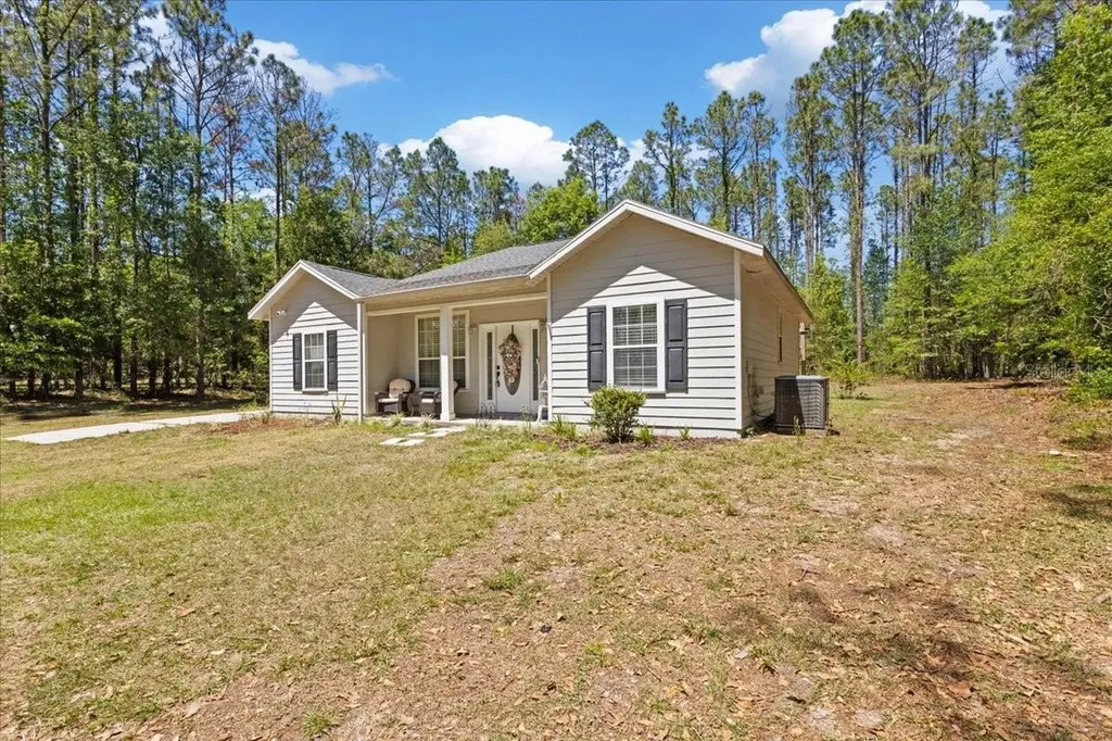 700 SW 105th Street Trenton FL 32693
