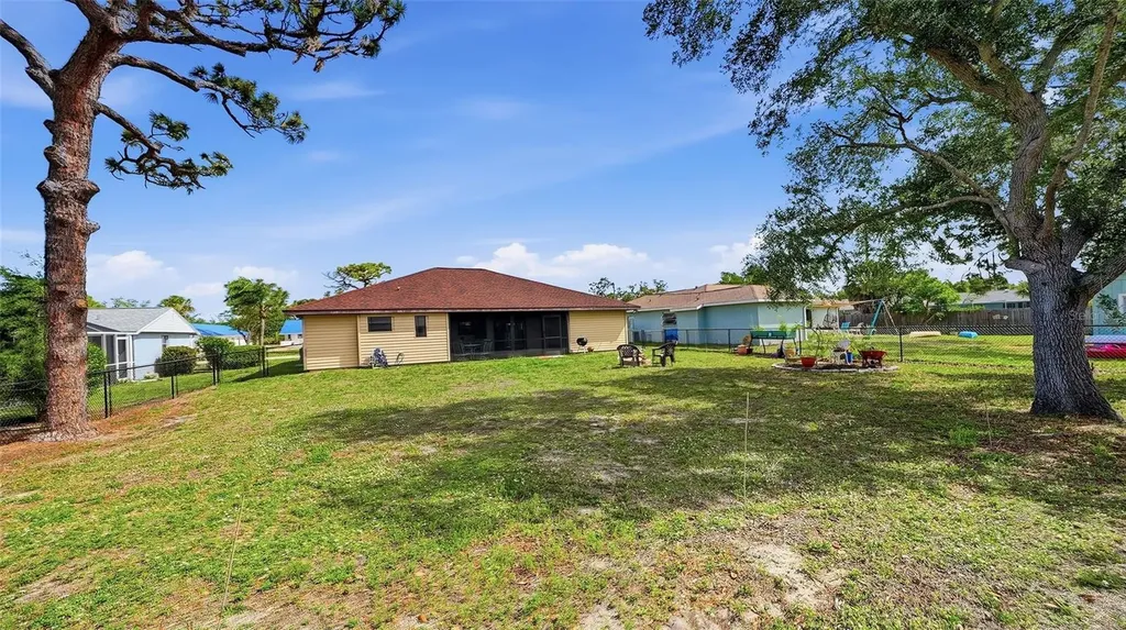 1339 Keyway Road Englewood FL 34223