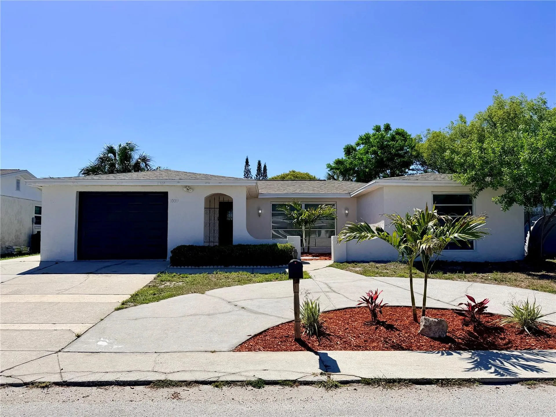 10019 Sleepy Hollow Lane Port Richey FL 34668