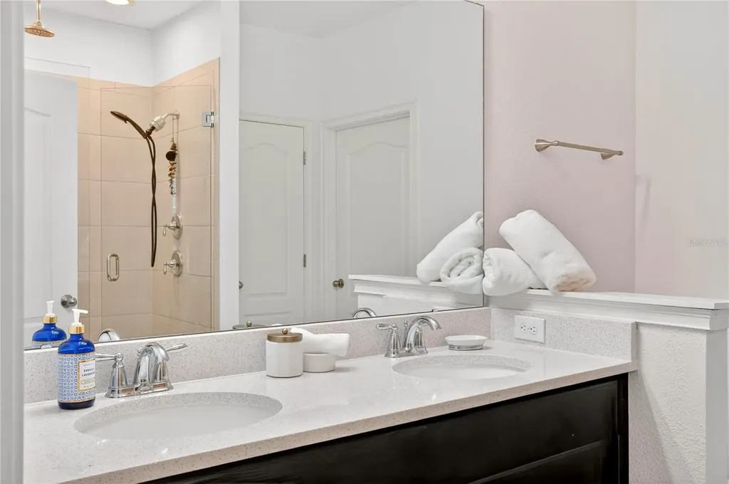 8412 Karrer Terrace Orlando FL 32827