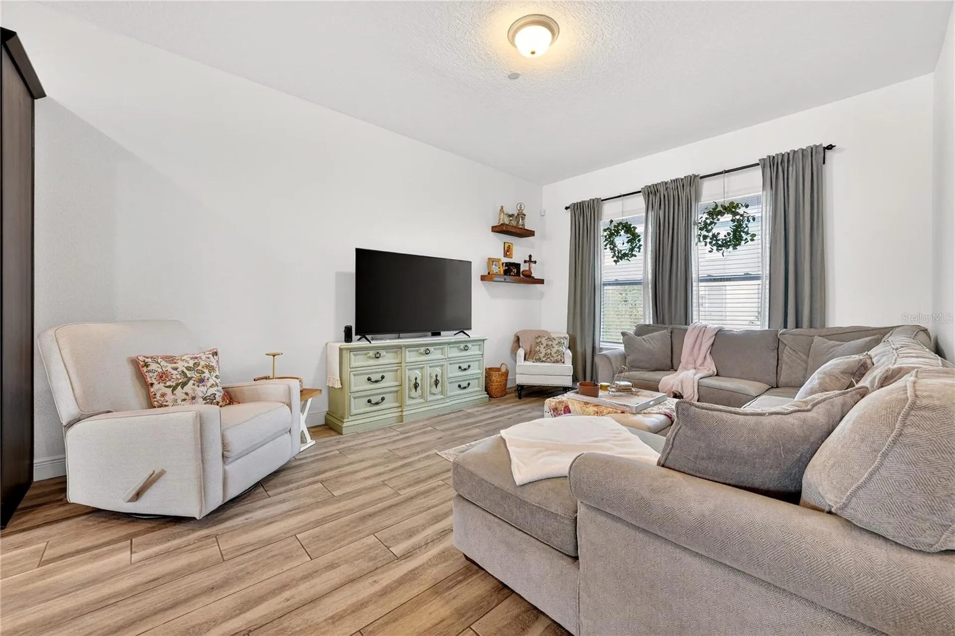 8412 Karrer Terrace Orlando FL 32827