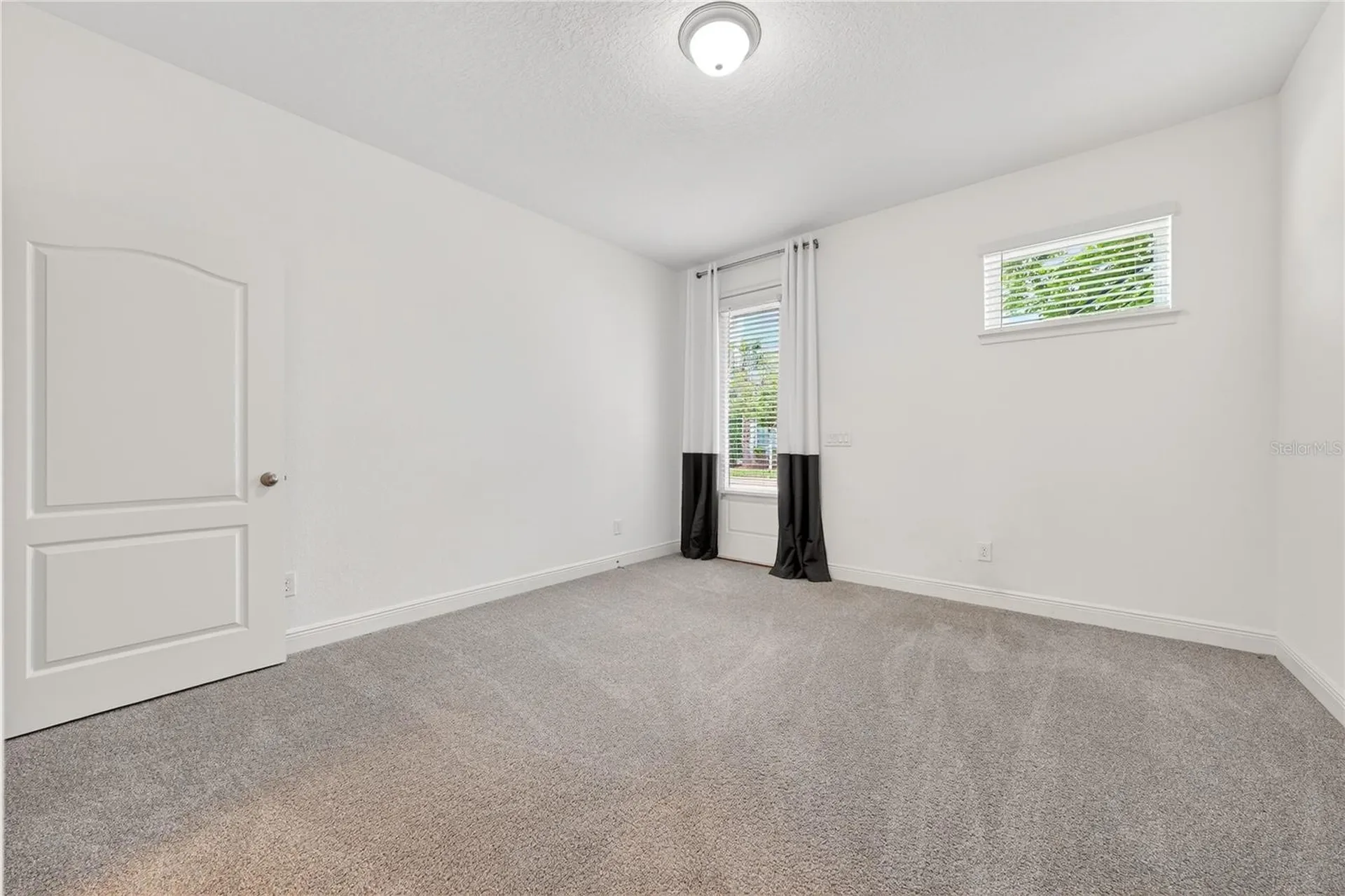 8412 Karrer Terrace Orlando FL 32827
