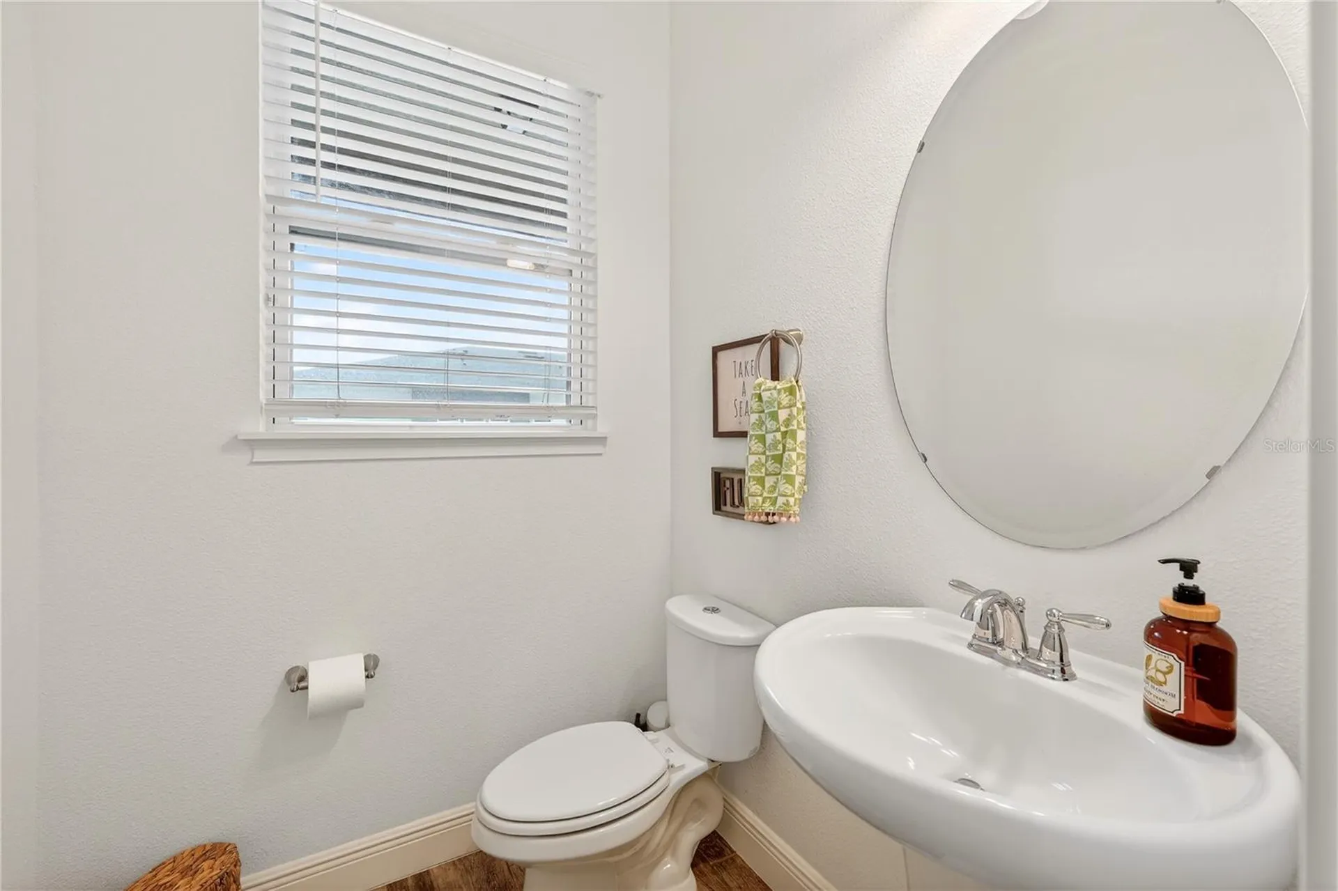 8412 Karrer Terrace Orlando FL 32827