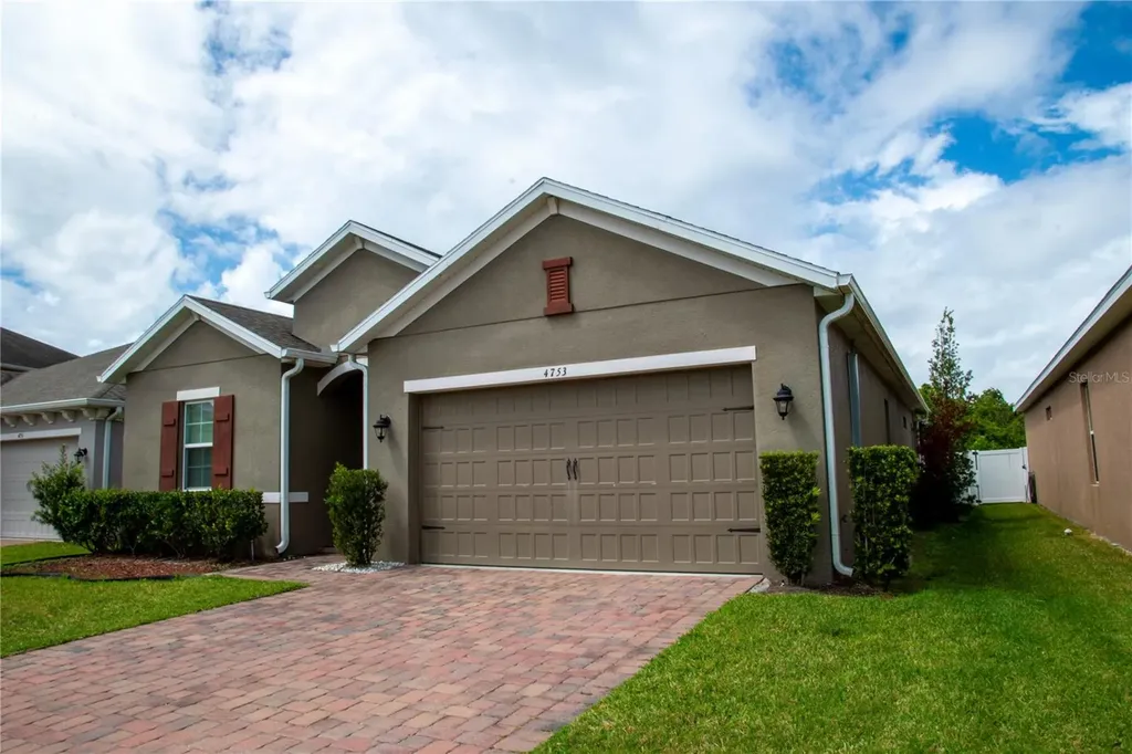 4753 Riverwalk Drive St Cloud FL 34771